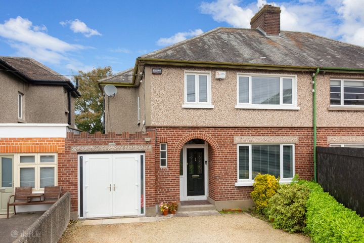 13 Churchtown Drive, Churchtown, Dublin 14, D14X767