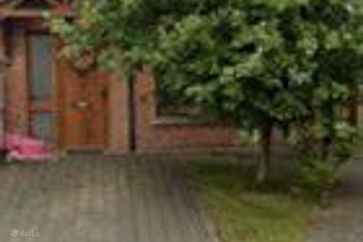 37 An Bothair Na Carraig, Lis Na Dara, Dundalk, Co. Louth