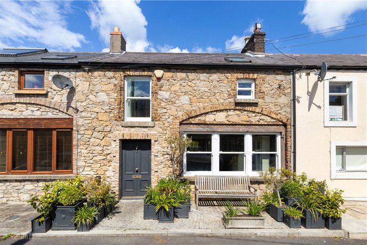 19 Trafalgar Lane, Monkstown, Co. Dublin, A94DD58