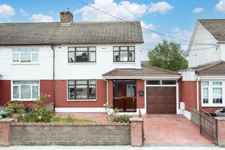 62 Kilmore Drive, Artane, Dublin, D05F9T7