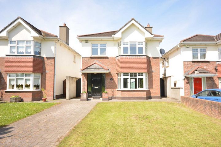 11 Mulberry Crescent, Castleknock, Dublin 15