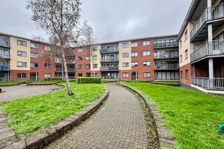 Rosse Court Heights, Lucan, Co. Dublin