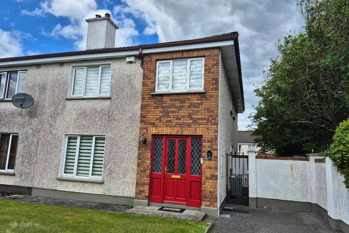 39 Oakdale, Baylough, Athlone, Co. Westmeath