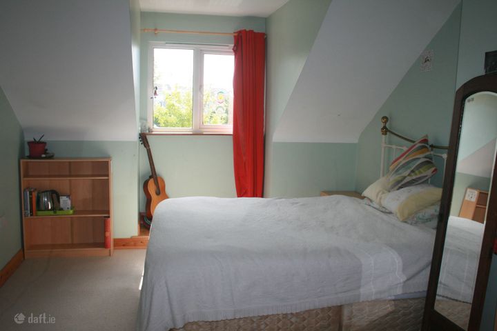 RIASC NA RÍ, BÓTHAR STIOFÁN, Rahoon, Co. Galway