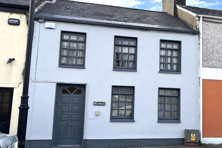 Saint Olivers, New Antrim Street, Castlebar, Co. Mayo, F23E795