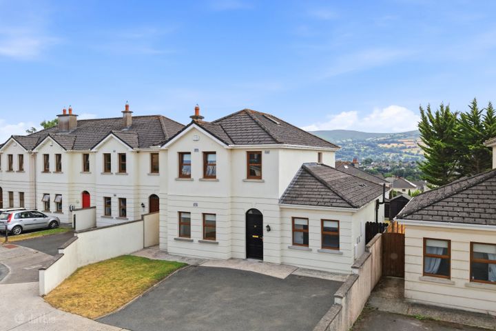10 Beech View, Ard Na Sidhe, Clonmel, Co. Tipperary, E91A2V6