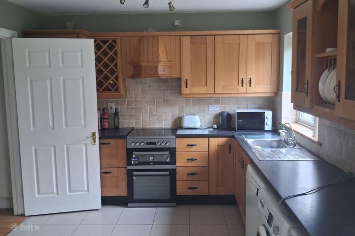  Má Teine, Manna South, Templemore, Co. Tipperary, Templemore, Co. Tipperary