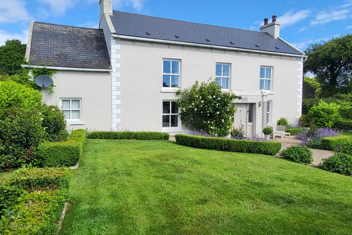 Earlswood House, Saltmills, Fethard-On Sea, New Ross, Co Wexford, Y34T268