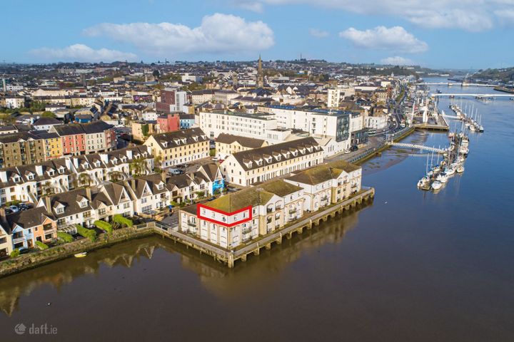Apartment 25, Edmund Rice Suites, Adelphi Wharf Suites, Waterford City Centre, X91CA4P