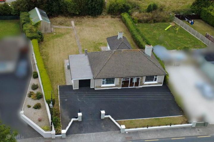 Smiths Road, Charleville, Co. Cork, P56HR82