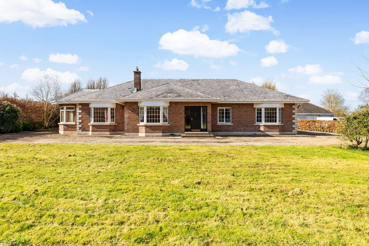 Clonbrin, Rathangan, Brackagh, Co. Offaly, R51VP49