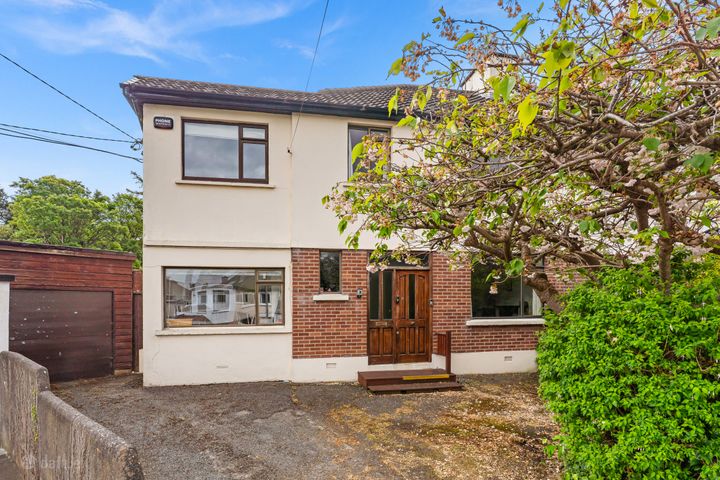 3 Hollywood Drive, Goatstown, Dublin 14, D14YT65
