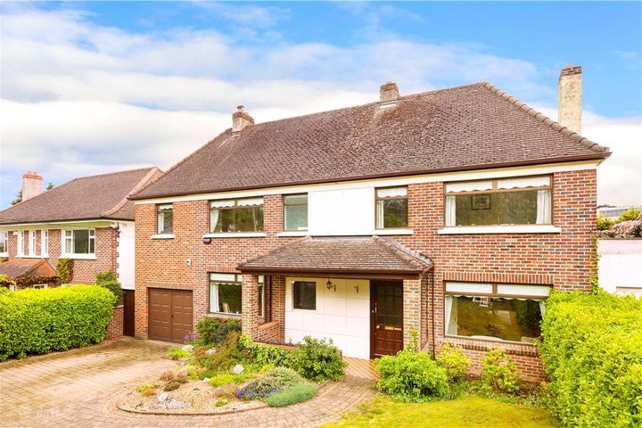 Ashleigh, Carrickbrennan Rd, Monkstown, Dublin