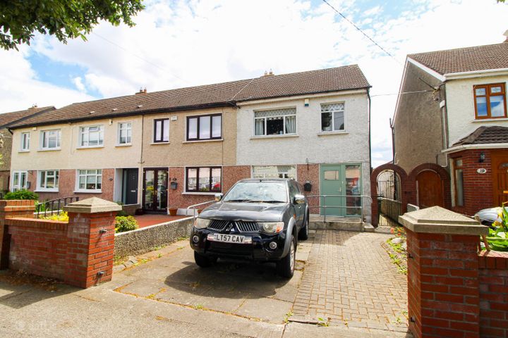 17 St Finbarrs Close, Greenhills, Dublin 12, D12W1C7