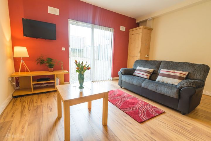1 Courtyard Student Village, Br Na Gruadn, Castlet, Singland, Co. Limerick