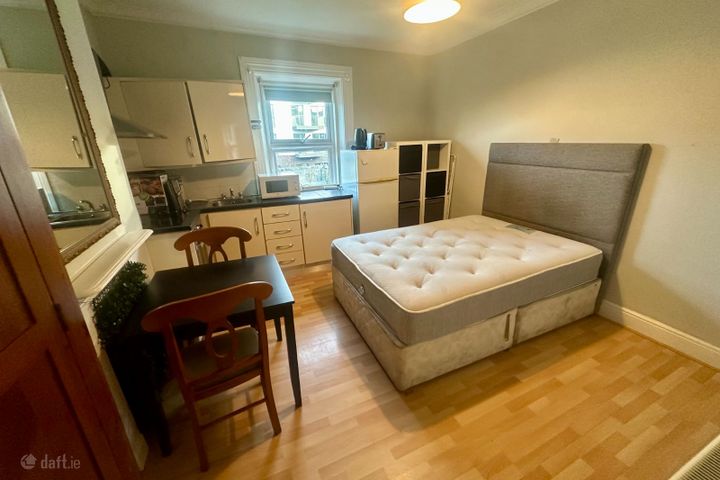 56 North Circular Road, Dublin 7