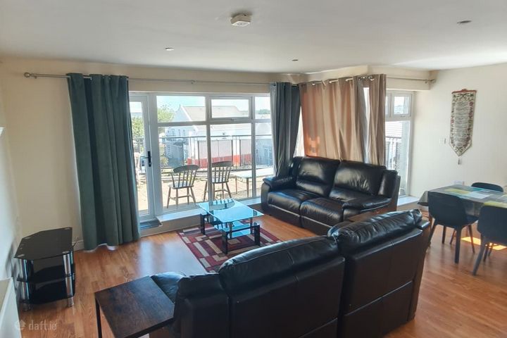 Sraith Fhada, Doughiska Road, Galway, Briarhill, Co. Galway