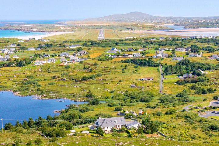 Rannyhual House, Kincasslagh, Co. Donegal, F94XE06