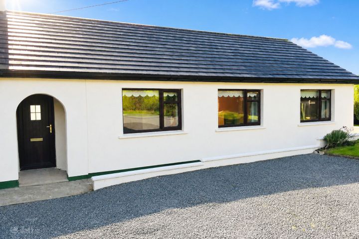 White Gables, Ballygriffin, Arklow, Co. Wicklow