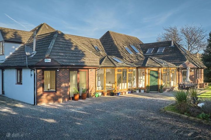 The Orchard, Saint Fintan's Road, Sutton, Dublin 13, D13K002