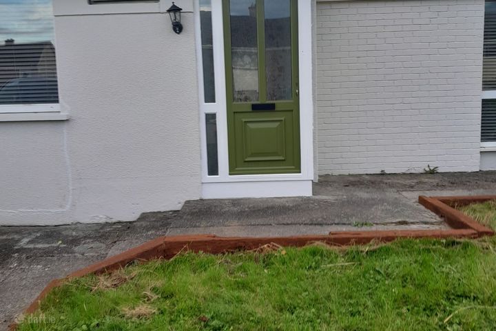 67 viewmount park, Ardkeen, Co. Waterford