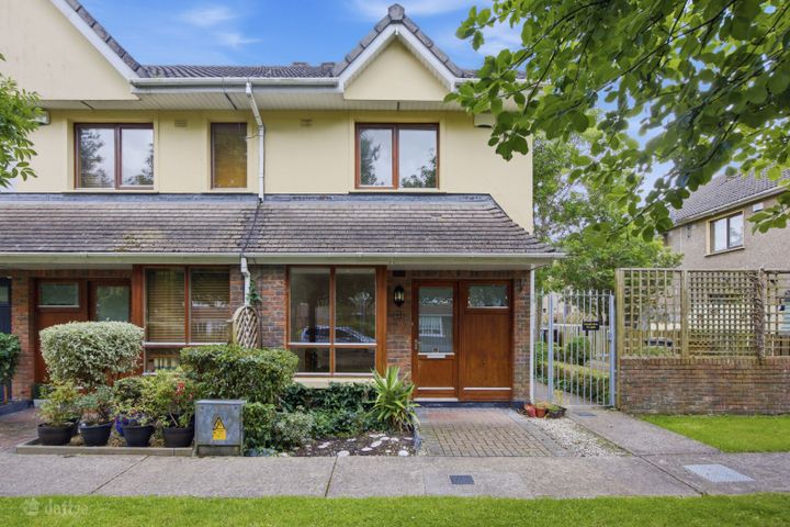 42 Ridgewood Square, Ridgewood, Swords, Co. Dublin, K67AK15