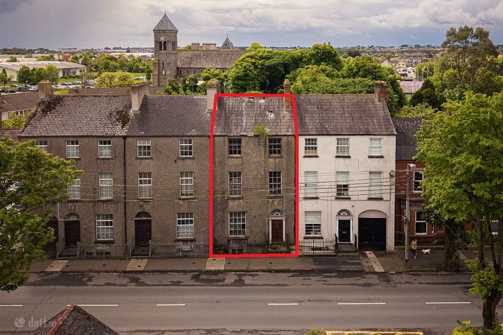 Belluin, 33 Seatown Place, Dundalk, Co. Louth, A91E7V7