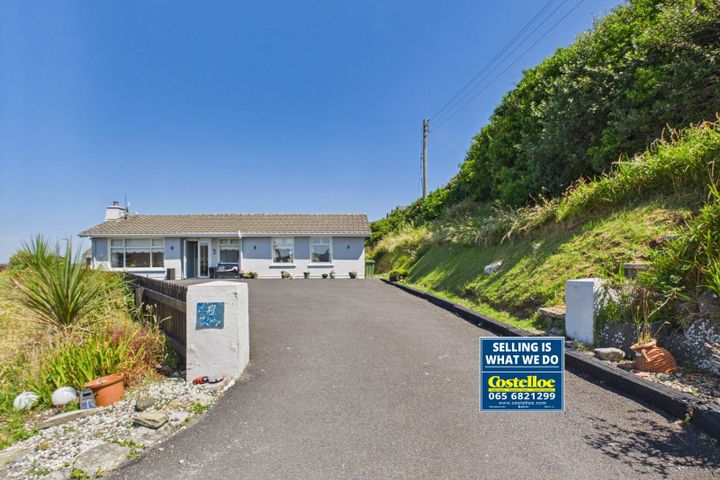 8 Sandhill Lodge, Lahinch, Co. Clare, V95K6K2