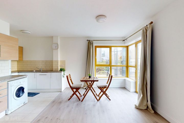 Apartment 29, Block 2, Richmond Hall, Fairview, Dublin 3, D03XP40 - Photo 2