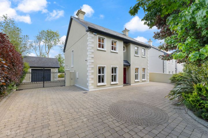 Knock, Claremorris, Co. Mayo, F12NY79