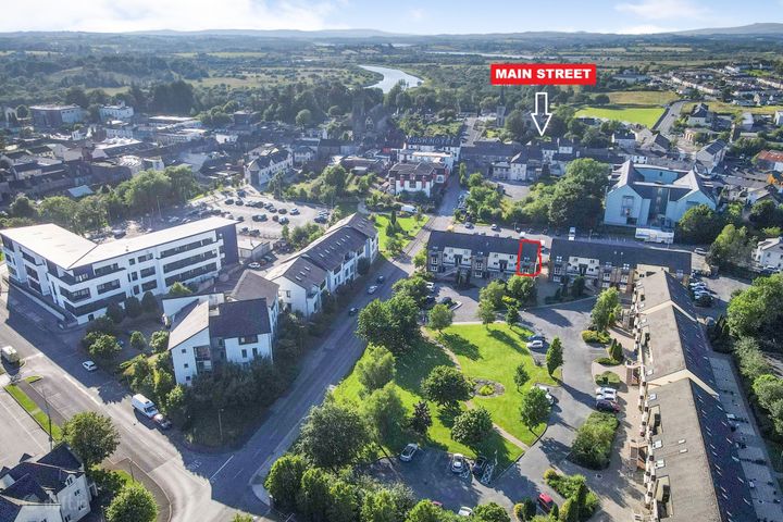 14 Allen, Shannon Court, Carrick-On-Shannon, Co. Leitrim, N41FR13