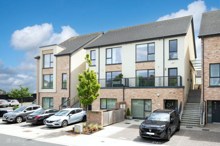 14 The Grove, Saint Marnock's Bay, Portmarnock, Co Dublin, D13EN2F