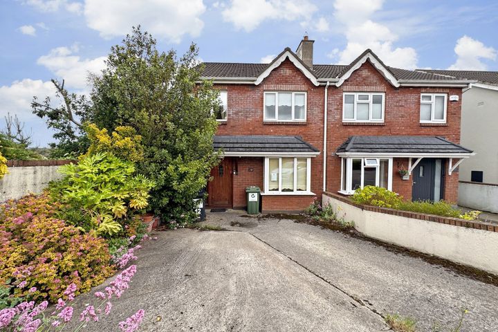 12 Corbally Square, Dublin 24, D24E3H5