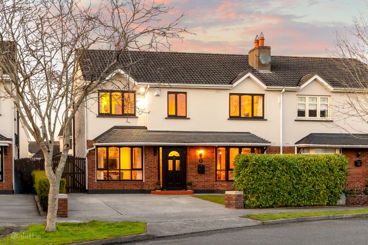 2 Gleann Na Riogh Close, Naas, Co. Kildare, W91VFP2