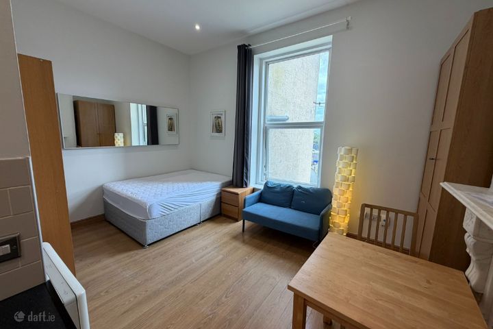 Flat 5, 238 North Circular Road, North Circular Road, Dublin 7