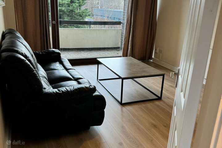  Elgin House, Ballsbridge Court, Serpentive Av, Ballsbridge, Co. Dublin