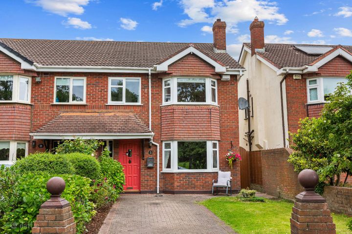 15 College Park Way, Ballinteer, Dublin 16, D16F6C3