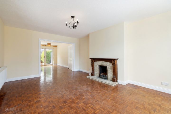 8 Abbey Court, Monkstown, Kill O' The Grange, Co. Dublin, A94KD63 - Photo 3