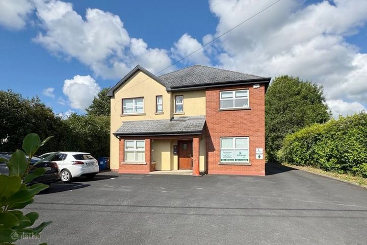 Monaleen Veterinary Clinic, Monaleen Road, Newtown, Co. Limerick, V94YP5K