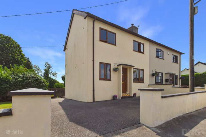 6 The Green, Clara, Co Offaly, R35W9Y0