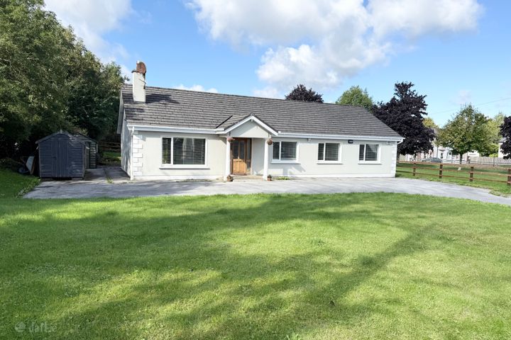 Strawberry Lodge, Firmount West, Clane, Co Kildare, W91HV26