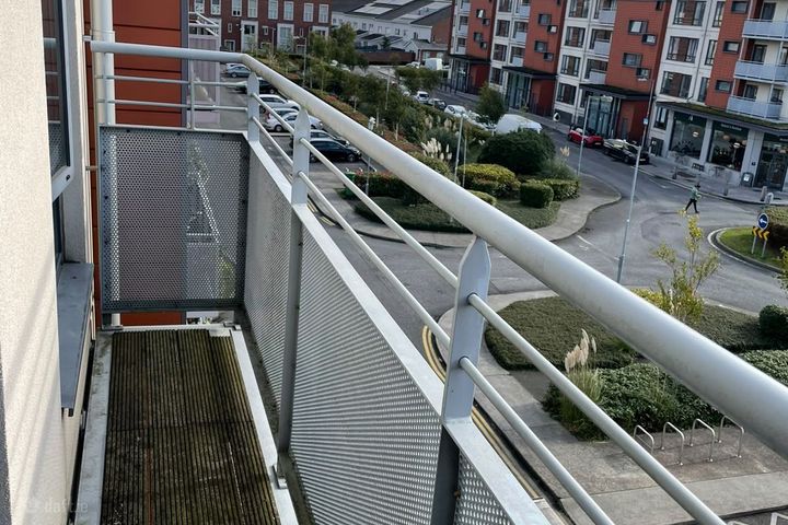 Apartment 50, Clearwater Court South, Pelletstown Avenue, Royal Canal Park, Dublin 15