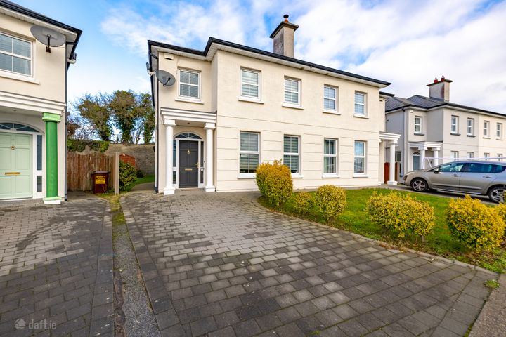 10 Longfield Avenue, Longfield, Clonmel, Co. Tipperary, E91T0C8