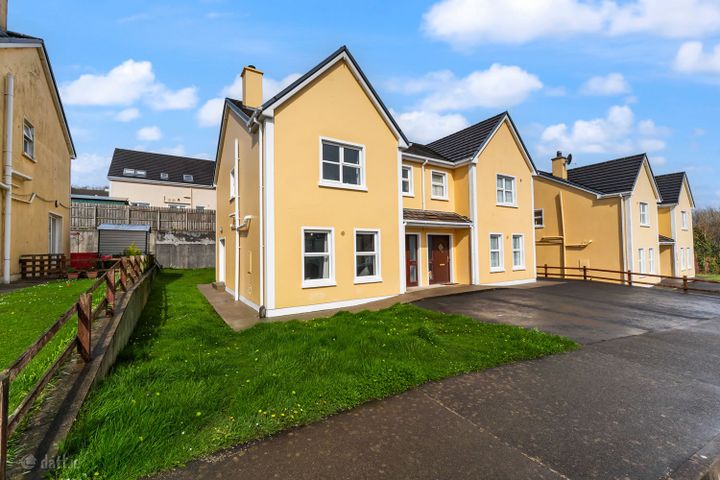 12 Ard Na Gréine, Ardara, Ardara, Co. Donegal, F94NY27