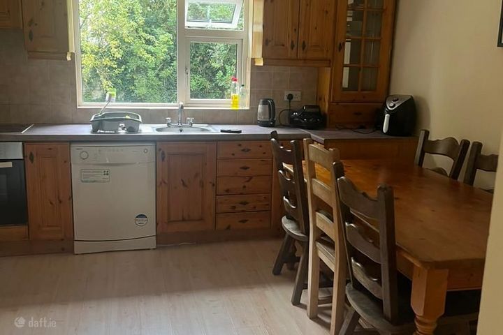22 Southern Gardens, Kilkenny Road, Carlow, Carlow Town, Co. Carlow