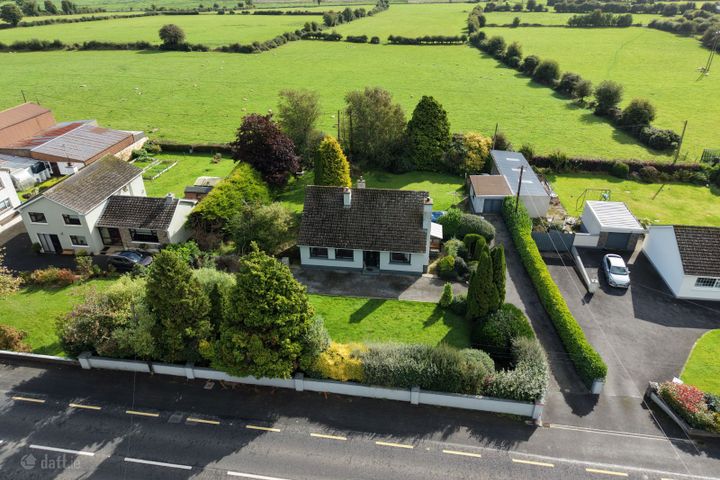 Stonepark, Roscommon Town, Co. Roscommon, F42DH76