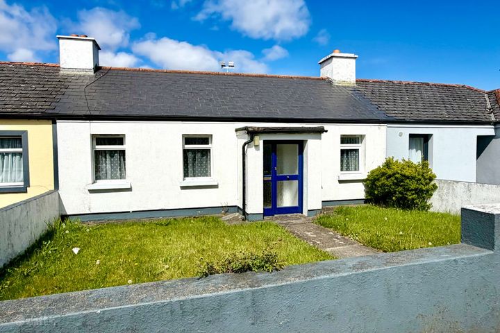 3 Springfield Terrace, Castlebar, Castlebar, Co. Mayo, F23FR68