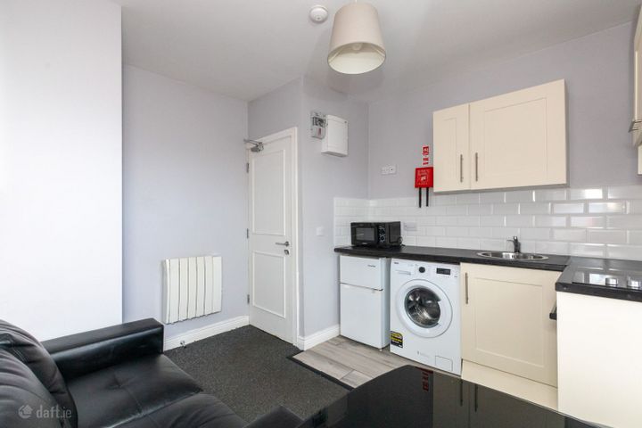Flat 3, 23 Nottingham Street, Ballybough, Dublin 3
