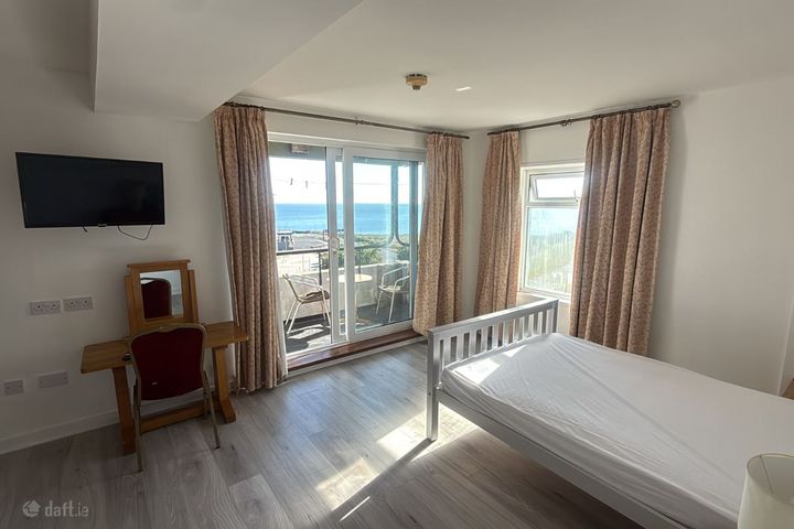 Hotel Rosslare, Rosslare Harbour, Co. Wexford