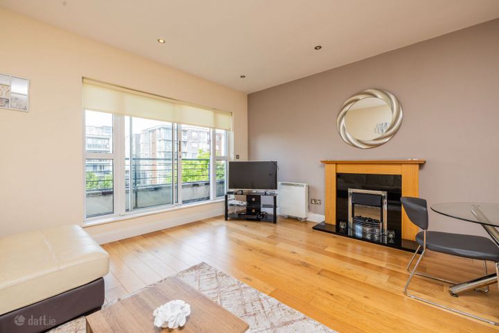 Premier Square, Finglas, Dublin 11
